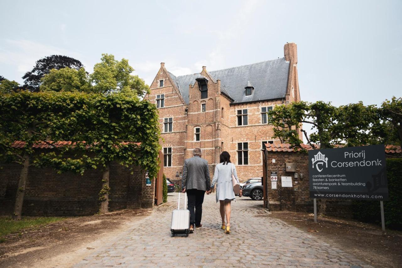 Hotel Priorij Corsendonk Oud-Turnhout Esterno foto