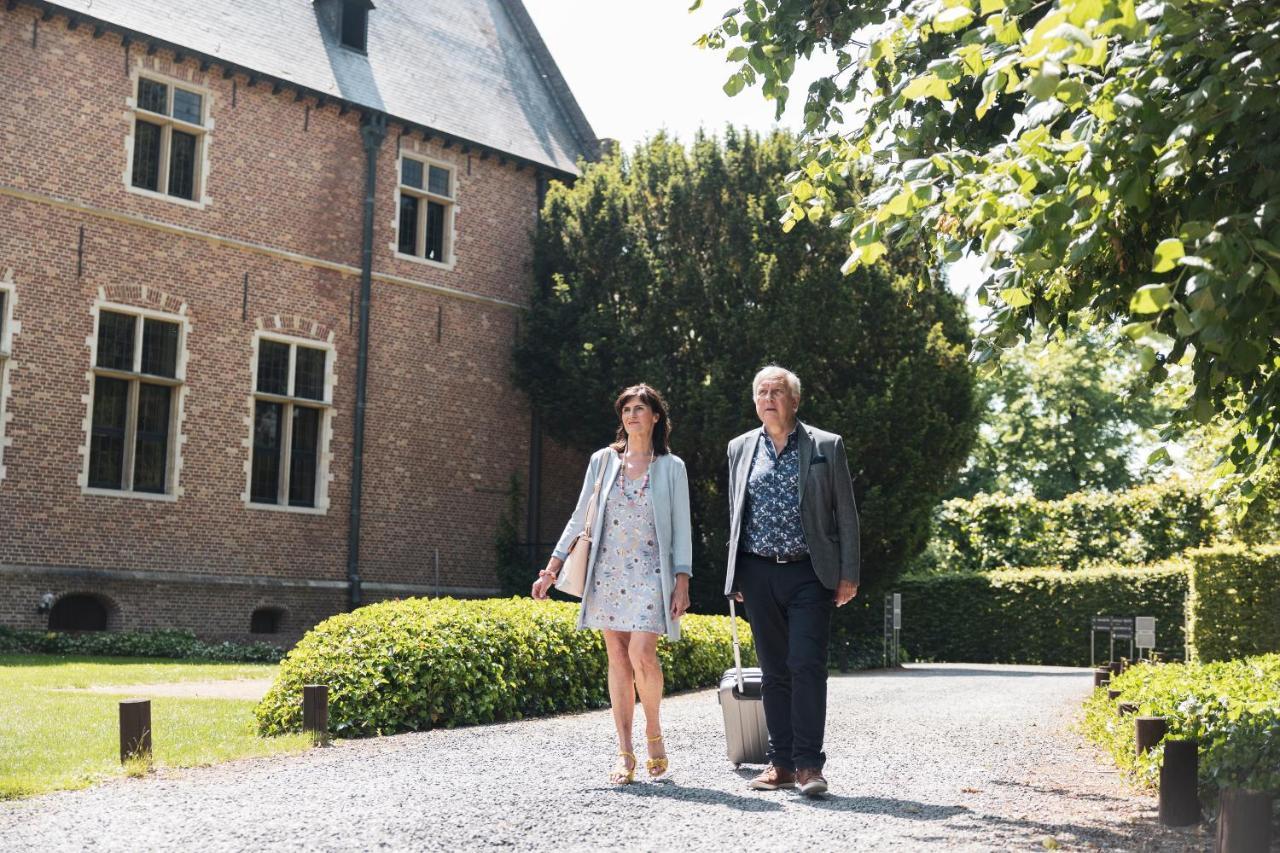 Hotel Priorij Corsendonk Oud-Turnhout Esterno foto